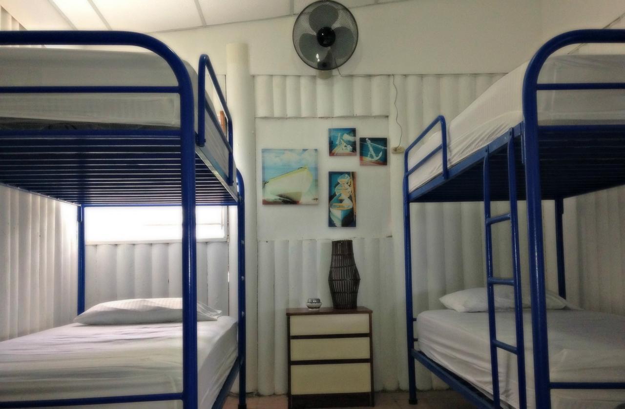 Saltwater Hostel Сан Хуан дел Сур Екстериор снимка