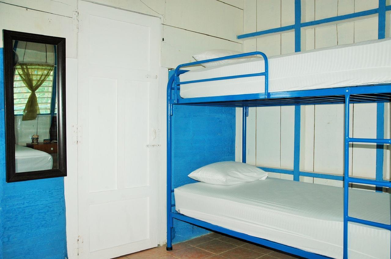 Saltwater Hostel Сан Хуан дел Сур Екстериор снимка